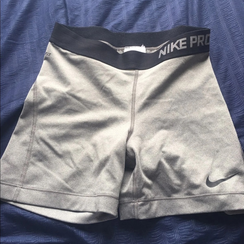 Grey Nike Pro shorts size small
